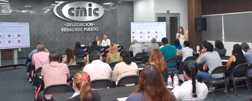 Reunión informativa con representantes del INFONAVIT