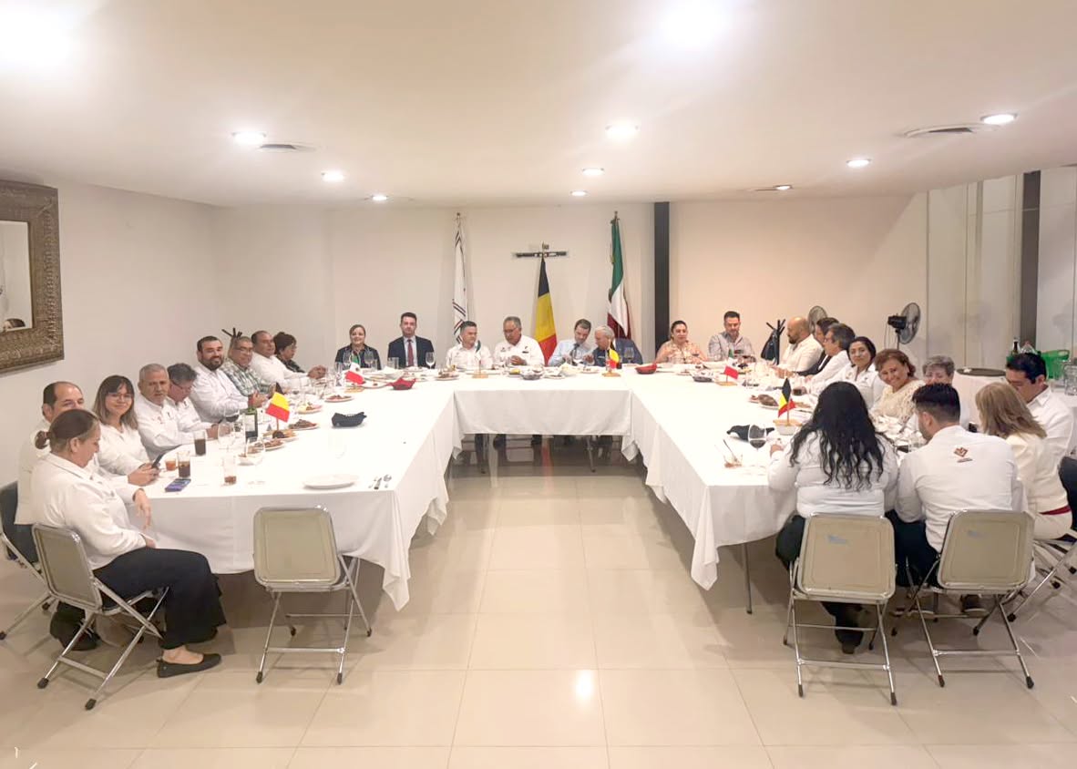 Encuentro organizado por la Agencia Estatal de Energía Veracruz